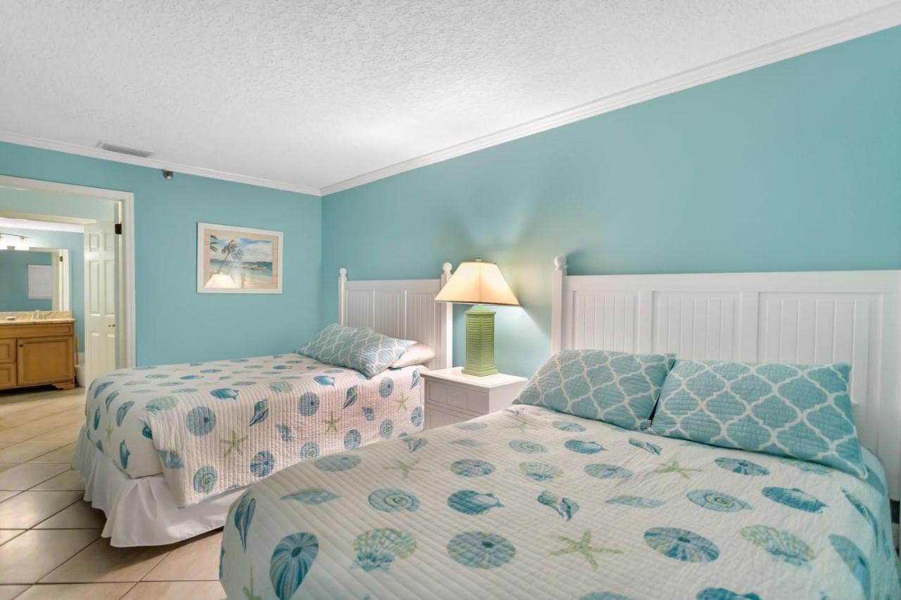 106 Beach Place Condos St. Pete Beach Dış mekan fotoğraf