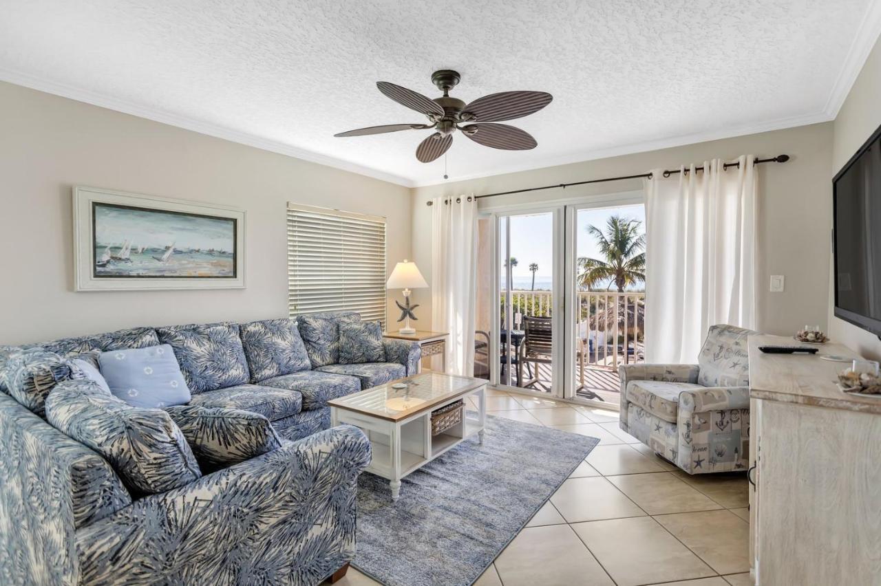 106 Beach Place Condos St. Pete Beach Dış mekan fotoğraf